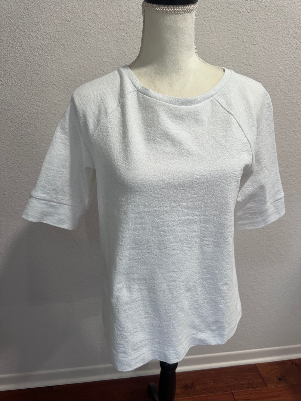 LOFT White Short Sleeve Textured Crewneck Top